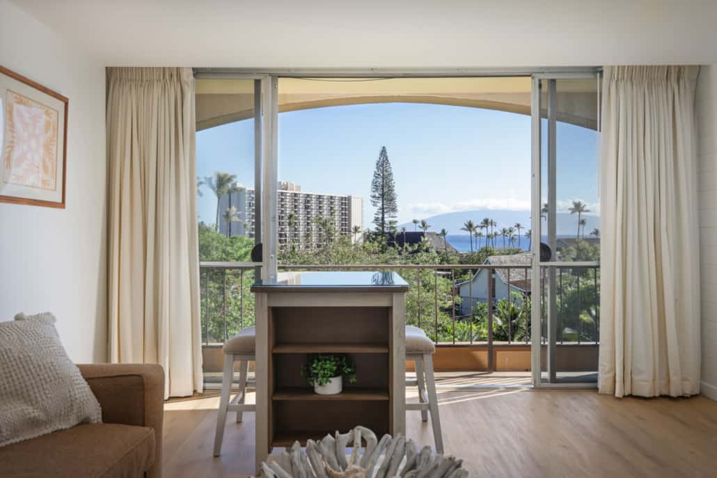 Aston-Maui-Kaanapali-Villa-–-Studio-Ocean-View-Premium-Living-Area-2-1030x687