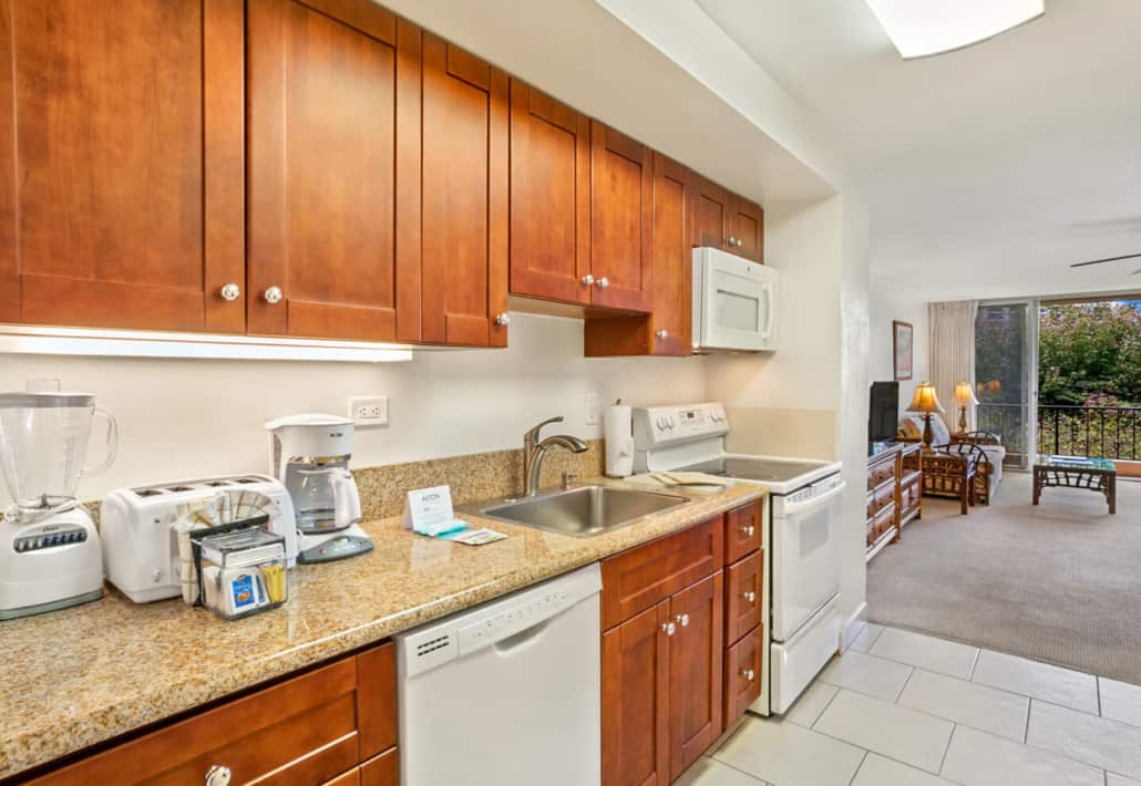 aston-maui-kaanapali-villas-studio-ocean-view-kitchen_1440x993-1030x710