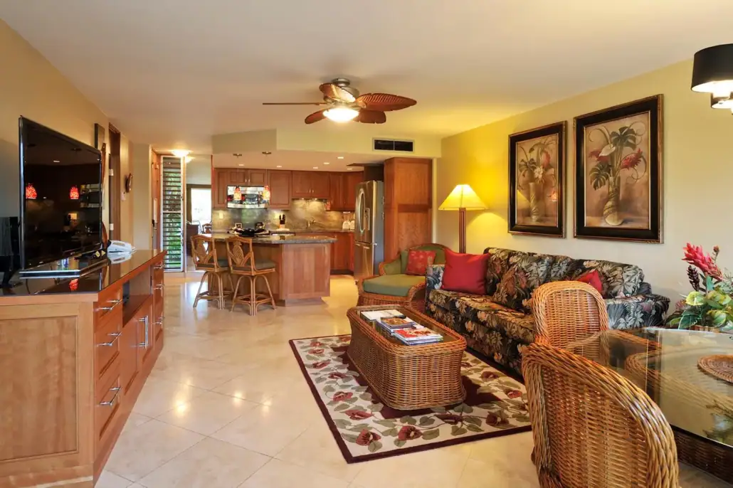 aston-maui-kaanapali-villas-1bdrm-oceanside-living-area-1440x959