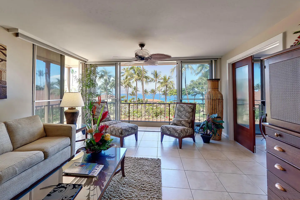 aston-maui-kaanapali-villas-rooms-1bdr-oceanview-living